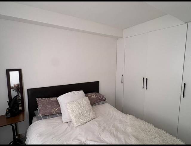1 BEDROOM PROPERTY TO RENT IN FISH HOEK